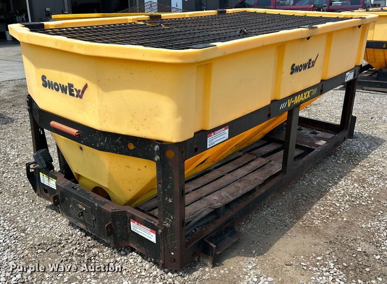 Snow Ex V-Max G2 spreader - ET3008