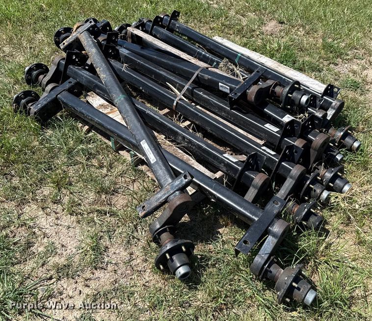 (9) Rockwell American axles - EU2119