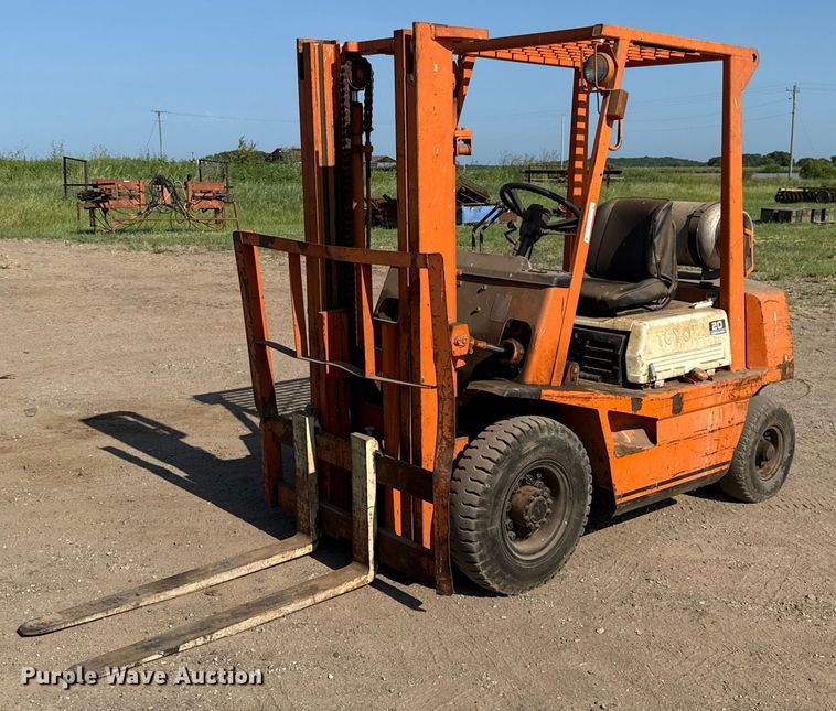 Toyota 42-4FG20 forklift - EU2125