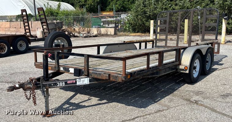 2010 PJ utility trailer - DT3272