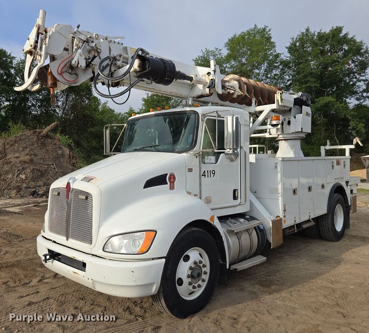 2015 Kenworth T370 digger derrick truck - DU7954
