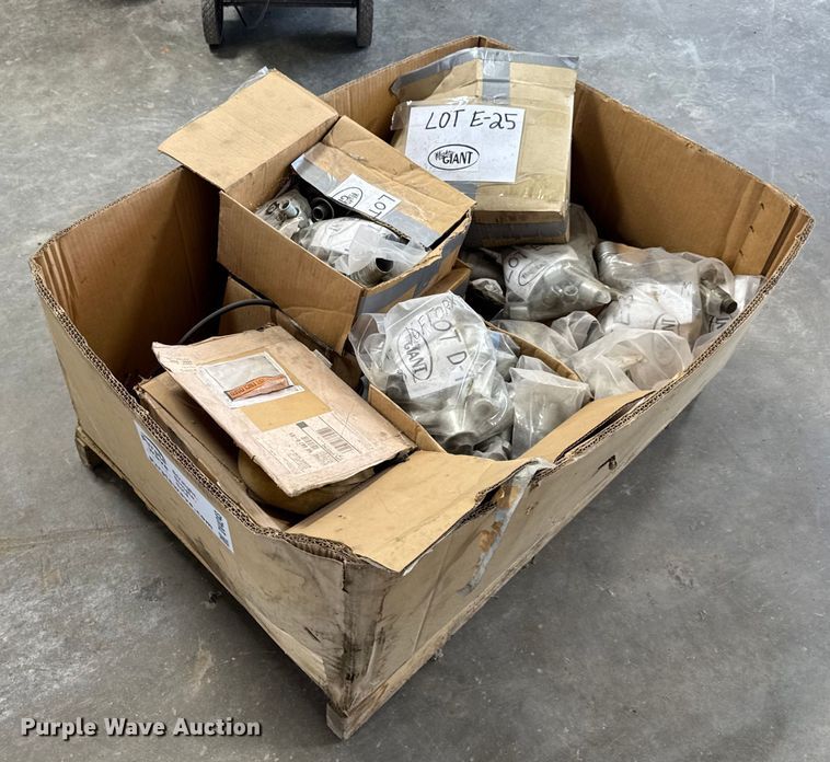 Hydraulic fittings - DV4243