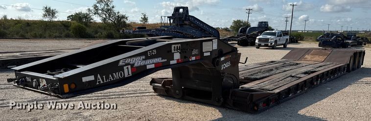 2011 Eager Beaver 50GSL-PT lowboy equipment trailer - DX5696