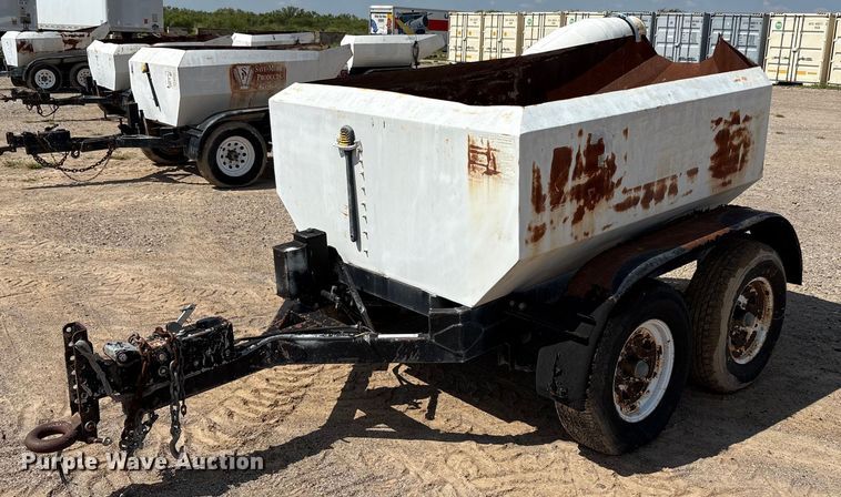 Concrete dump trailer - DX5727