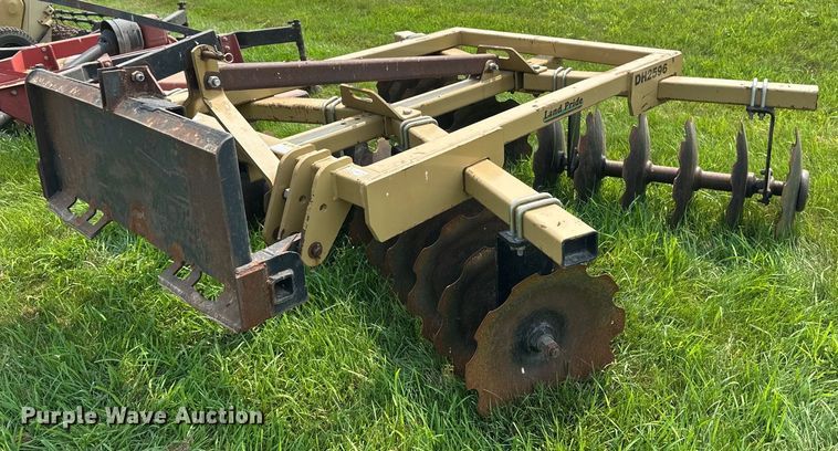 Land pride DAH2596 skid steer disk - EB2881