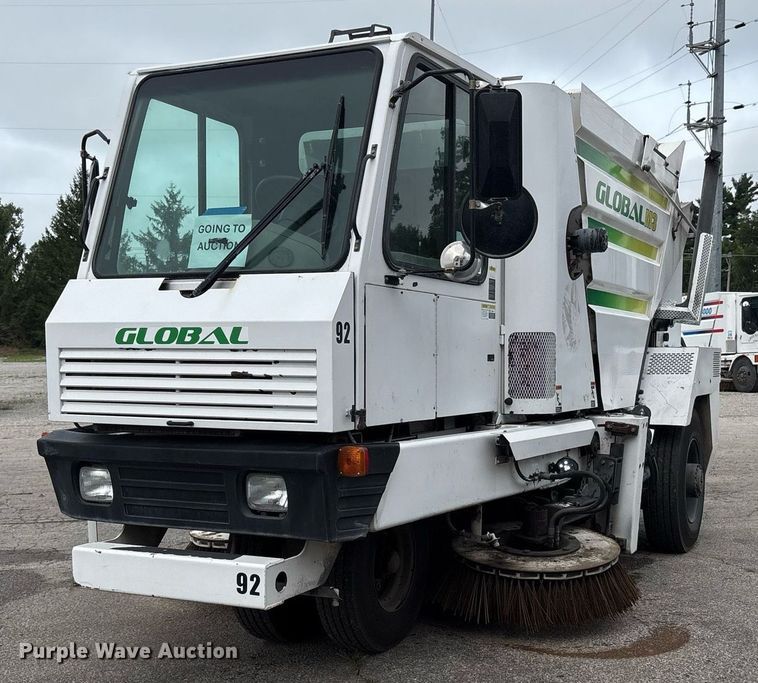 2013 Global Environmental Products M3 street sweeper - EC4363