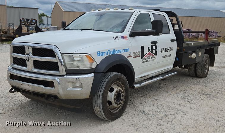 2015 Dodge Ram 4500 Crew Cab flatbed truck - ED2175