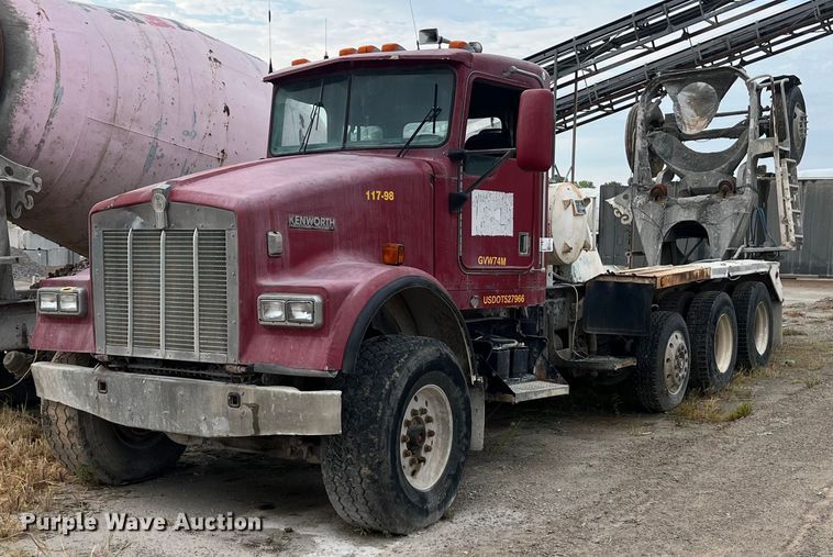 1998 Kenworth W900B ready mix truck - ED2192