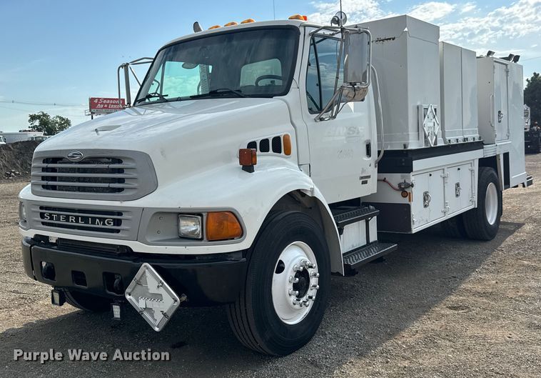 2007 Sterling Acterra fuel / lube truck - EG6117