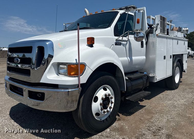 2013 Ford F650 Super Duty utility / service truck - EG6124