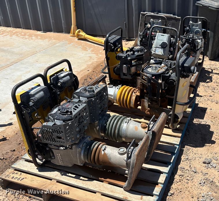 (7) plate compactors  - EL6068