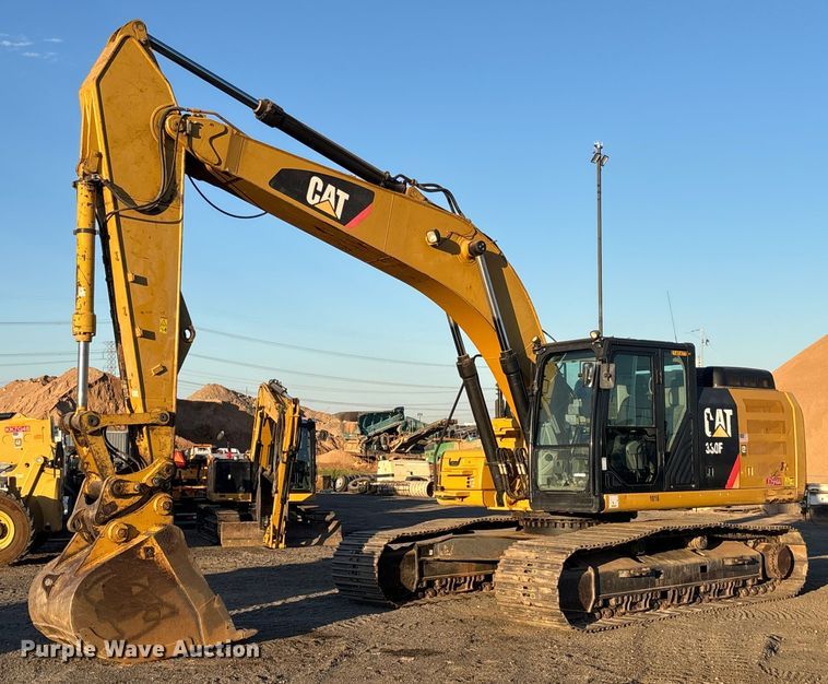 2016 Caterpillar 330F L excavator - EL6103