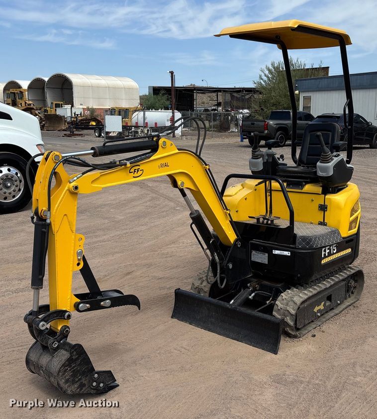 2023 Industrial FF-15 mini excavator - EL6107