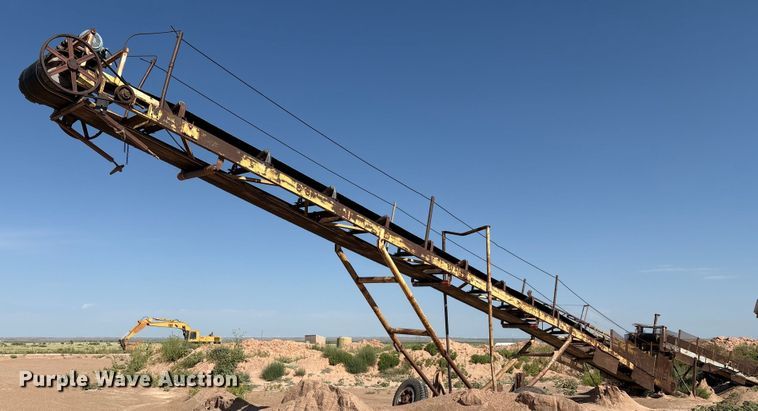 70' L material conveyor - EM0527