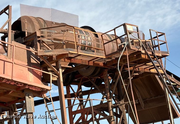 Shop Built scrubber trommel screen - EM0531