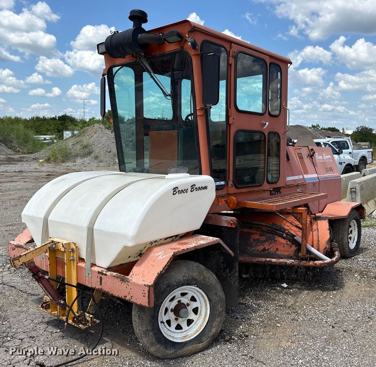 (3) Broce RJ350 brooms - EM0544