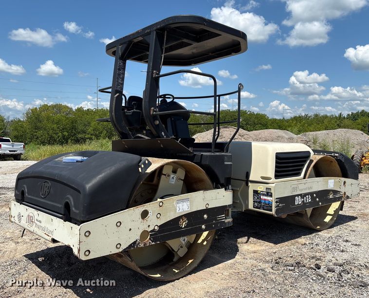 Ingersoll Rand DD118HF double drum vibratory roller - EM0573