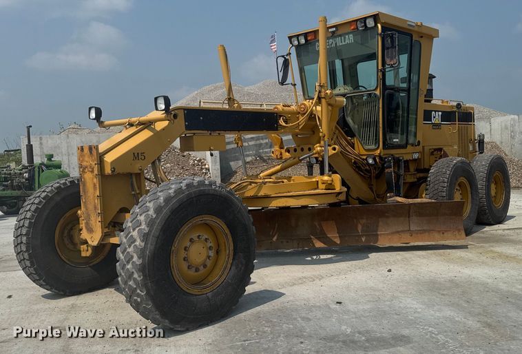 2001 Caterpillar 140H motor grader - ET8510