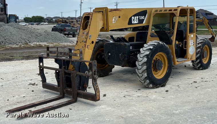 2007 Caterpillar TL943 telehandler - EU0009