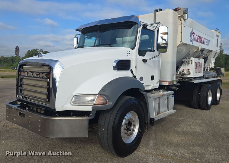 2024 Mack Granite volumetric concrete mixer truck - FB9459