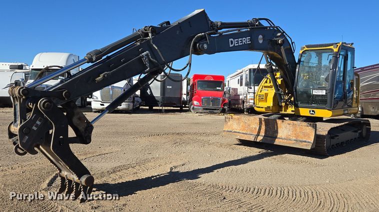 2023 John Deere 135 P-TIER excavator - YA0877