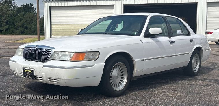2002 Mercury Grand Marquis LS  - DT3278