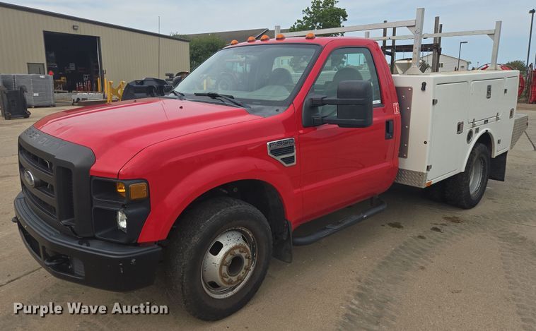 2008 Ford F350 Super Duty XL utility bed pickup truck - DY1088