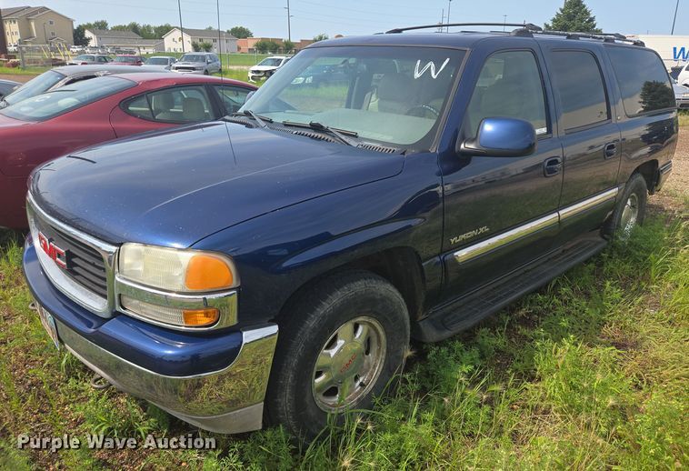 2000 GMC Yukon Xl SUV - DY1092