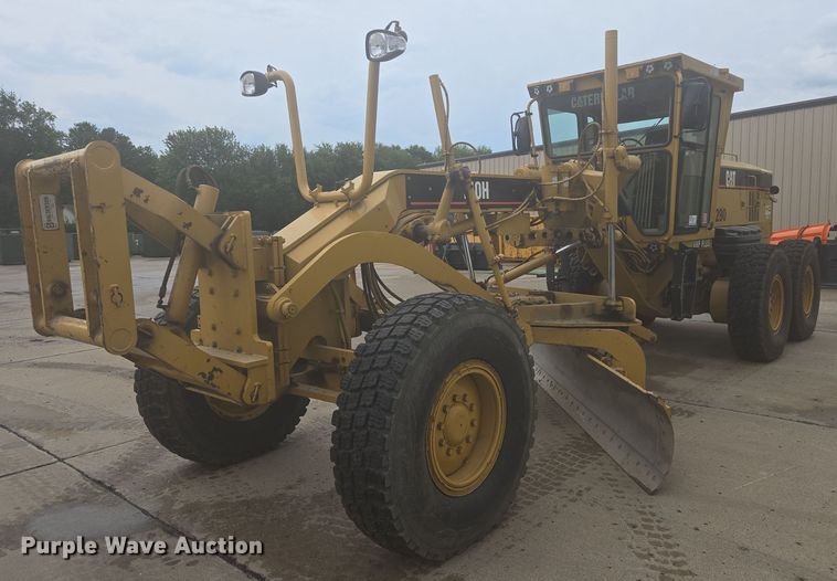 2004 Caterpillar 140H VPH Plus motor grader - EB0986