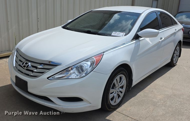 2011 Hyundai Sonata  - EF3676