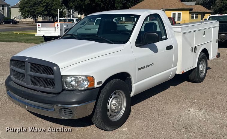 2005 Dodge Ram 2500 utility bed pickup truck - ER2274