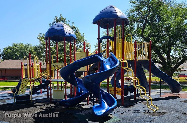 Park Structures playground - ES2505