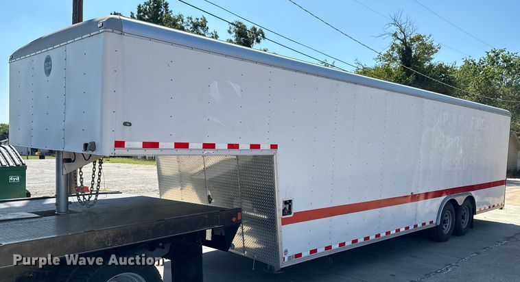 2005 Wells Cargo Inc CVG3425 enclosed cargo trailer - EU2147
