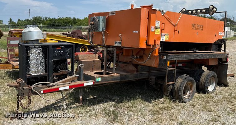 HD Industries TM 415-80 pothole patcher - EU3586