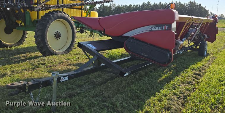 Case IH 2208 30 corn head - DR3978