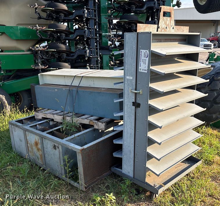 (4) Shelves - DT3369