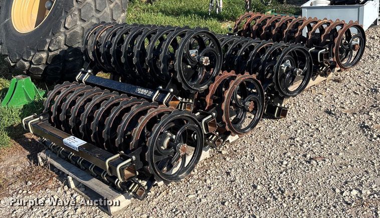 (5) pulverizer / cultipacker reels - DT3375