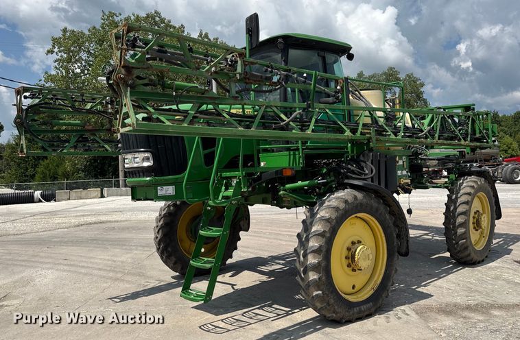 2013 John Deere 4630 sprayer - DW3487