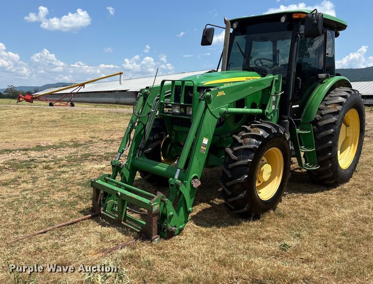 2011 John Deere 6115D MFWD tractor - DY0927
