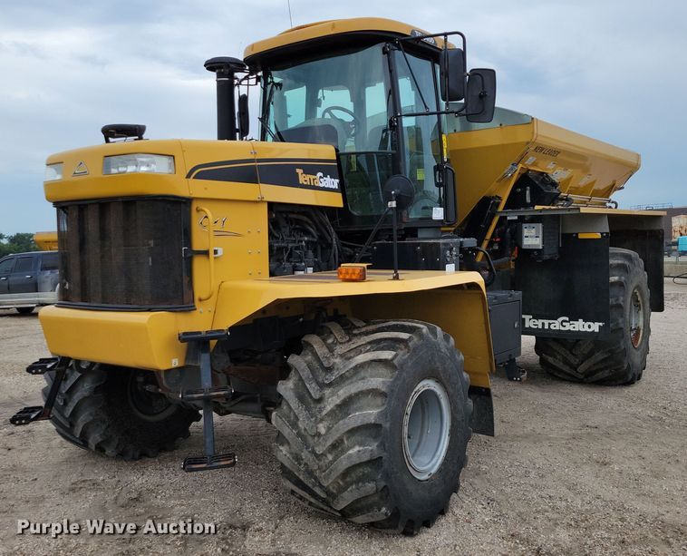 2013 TerraGator TG8400 spreader - EA2519