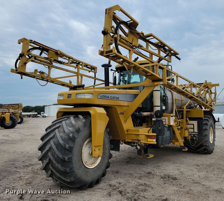 2005 TerraGator 6103 sprayer - EA2521