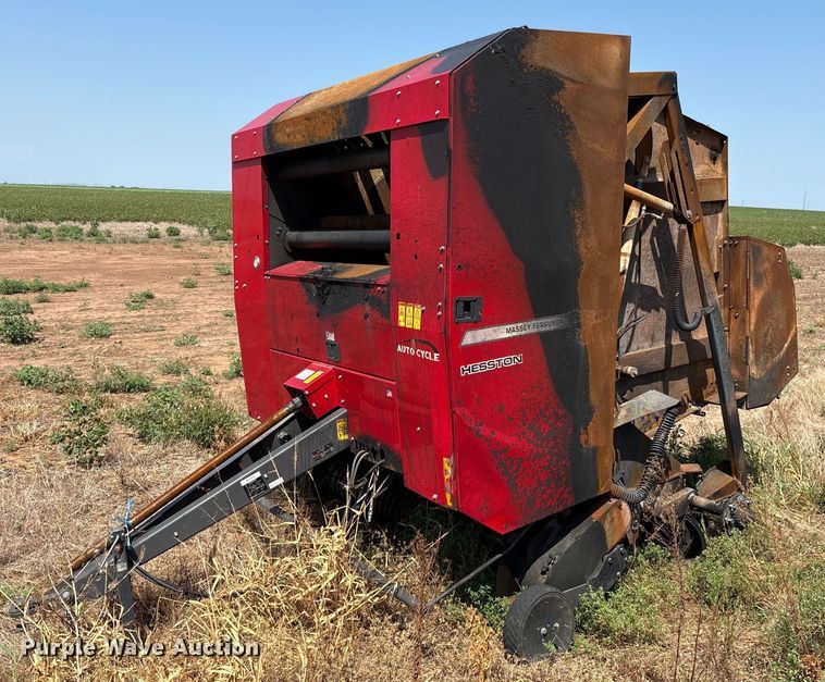 2017 Massey Ferguson Hesston 2956  round baler - EM0578