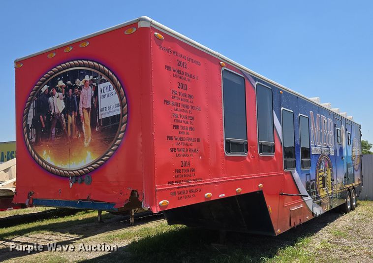 2001 Shop built horse trailer - EU3545