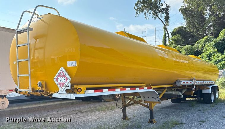 2008 Beall BIAST-96-3-SB tank trailer - EC4394