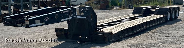 2003 Etnyre Blackhawk lowboy equipment trailer - ET3062