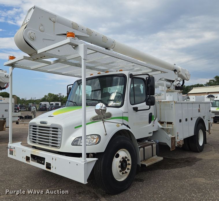 2012 Freightliner Business Class M2 bucket truck - EN8429
