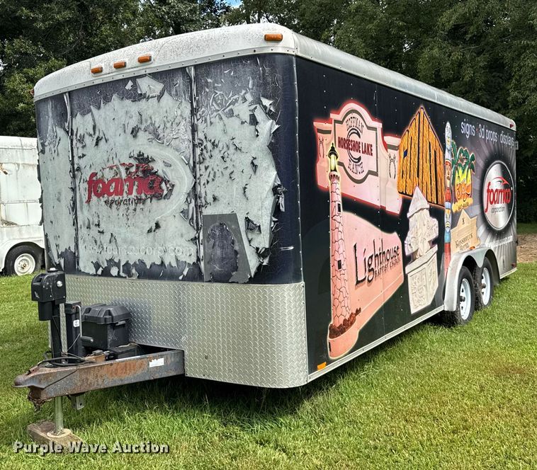 2004 Cargo Mate CM820TA2 enclosed cargo trailer - DJ9715