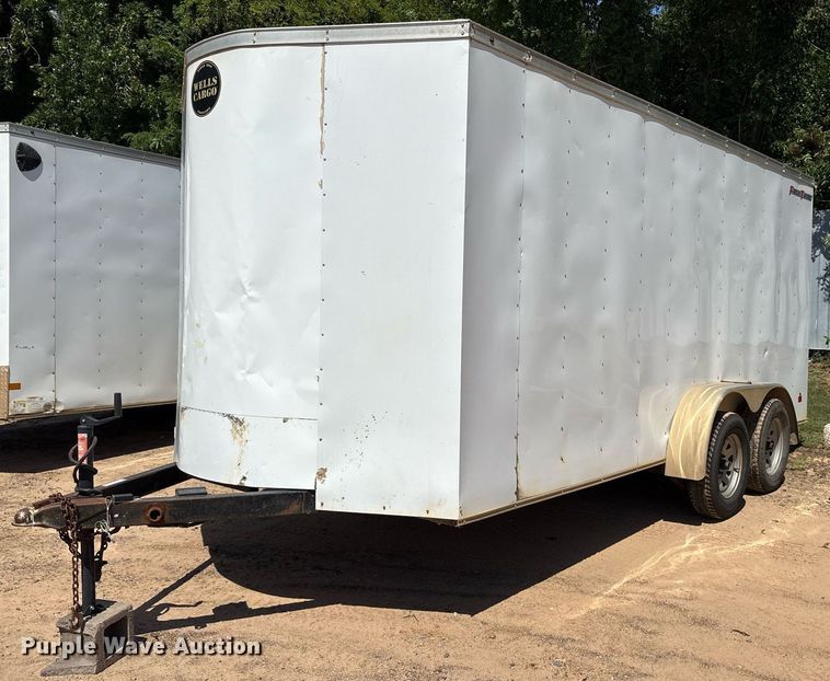 2019 Wells cargo enclosed cargo trailer - DY0870