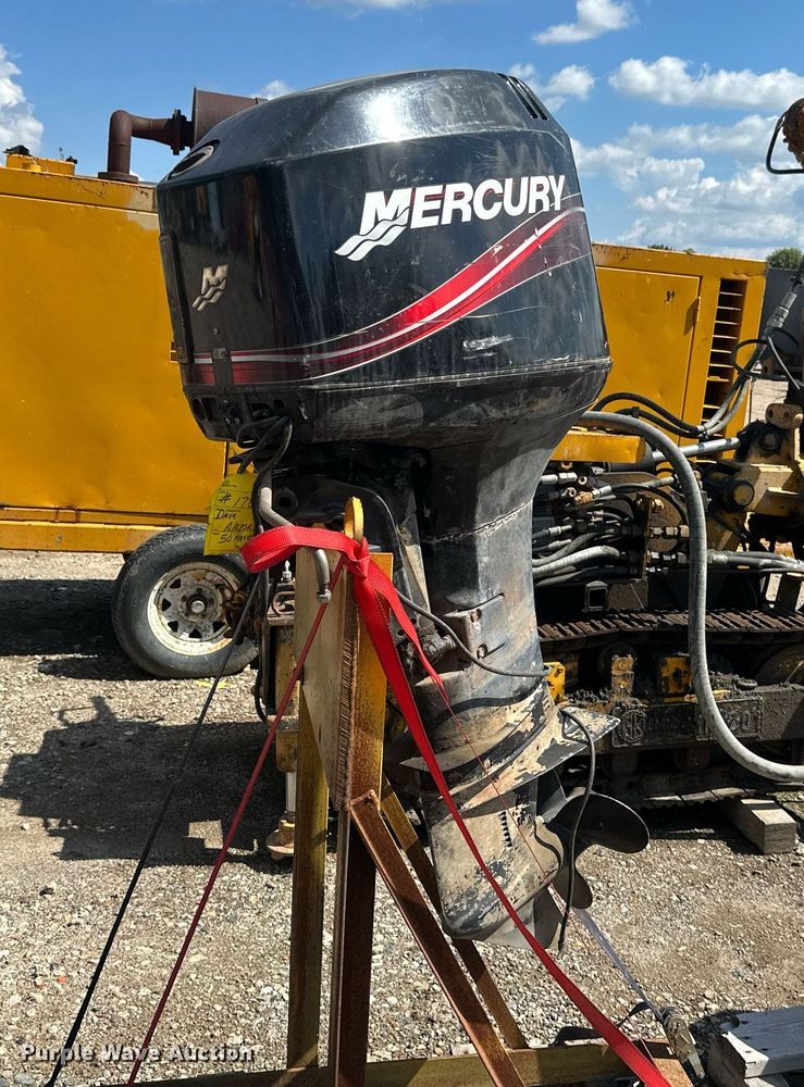 Mercury boat engine - EB2927