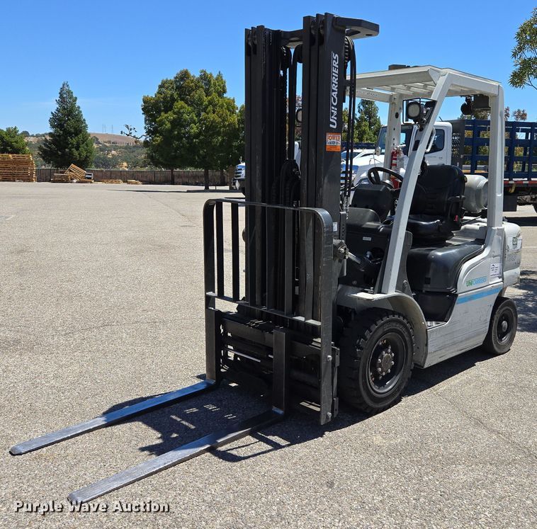 2017 UniCarriers PF50 forklift - EC1124